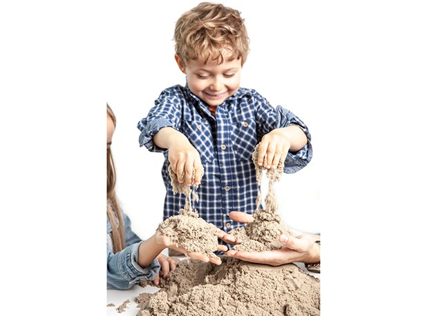 KINETIC SAND pijesak za modeliranje 2,5kg