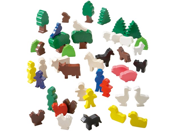 RAZNE FIGURE, 43 kom