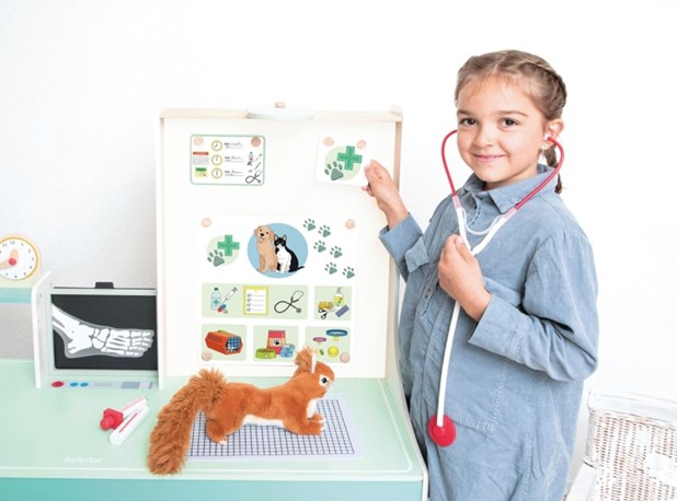 KUTIĆ MALI LIJEČNIK