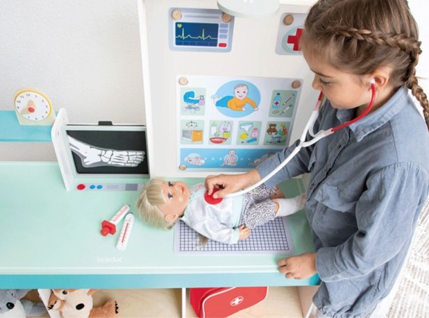 KUTIĆ MALI LIJEČNIK