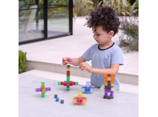 GRAĐEVNE KOCKE PROZIRNE, OBOJENE, 100 kom