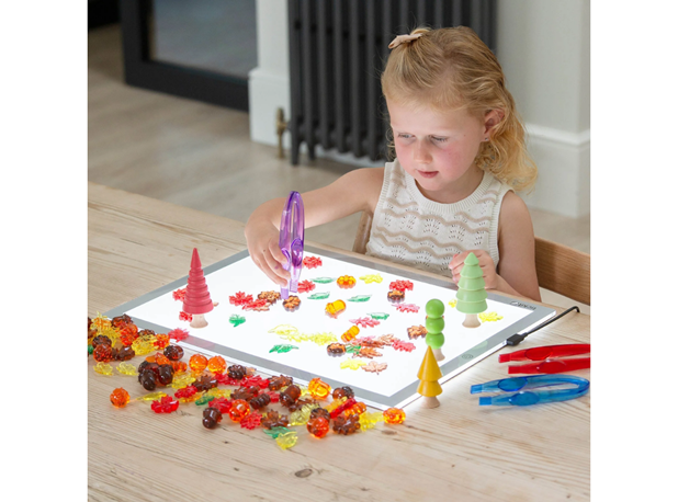 PROZIRNO OBOJENO LIŠĆE