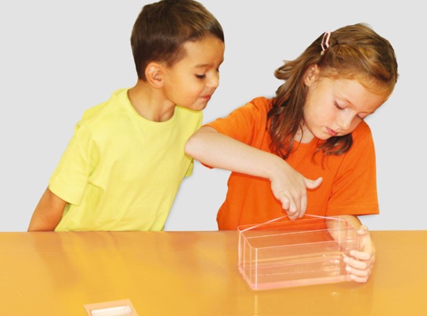 EKSPERIMENTI: SVJETLO I ZVUK