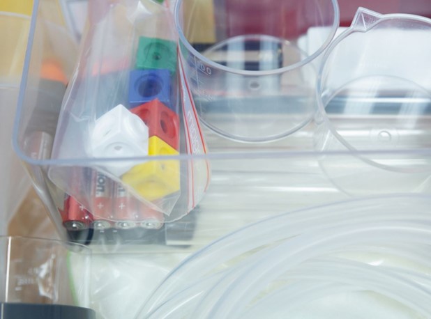 EKSPERIMENTI: SVJETLO I ZVUK