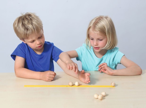 EKSPERIMENTI: MEHANIKA - POLUGE, KOLOTURE, MAGNETI