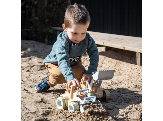 TRAKTOR U KUTIJI NATUR