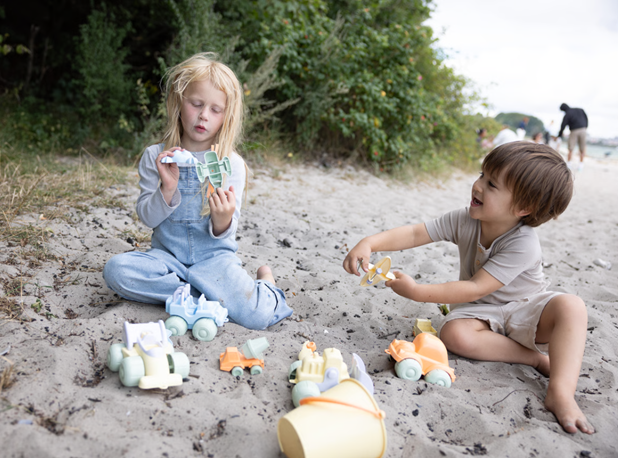 VOZILA RAZNA PASTEL, 22 kom.
