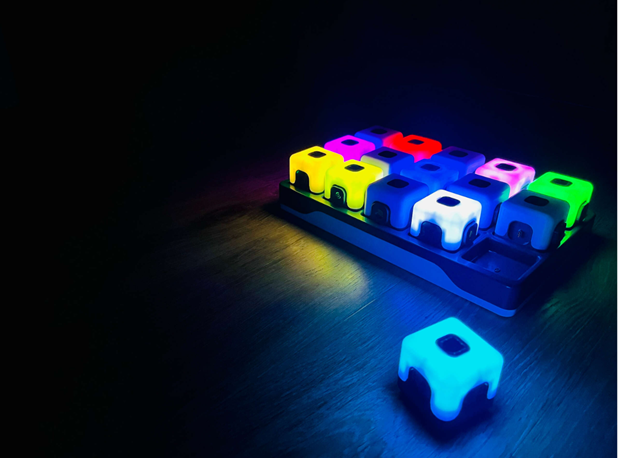 SPOJIVE LED SVJETLEĆE KOCKE