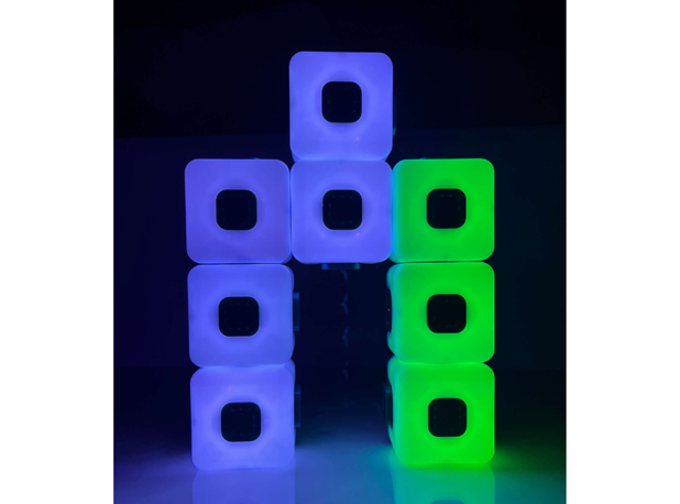SPOJIVE LED SVJETLEĆE KOCKE