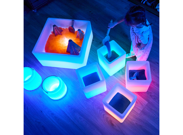 SENZORNE SVJETLEĆE KOCKE, 4 kom.