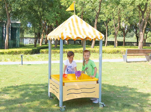 MOBILNA VANJSKA STANICA ZA IGRU S VODOM I PJESKOM