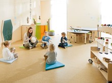 KOMPLET TRAPEZNIH JASTUKA, 5 kom