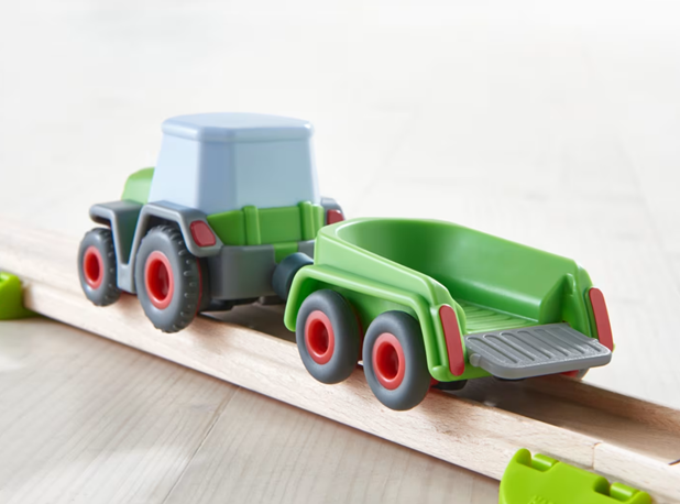 TRAKTOR S PRIKOLICOM