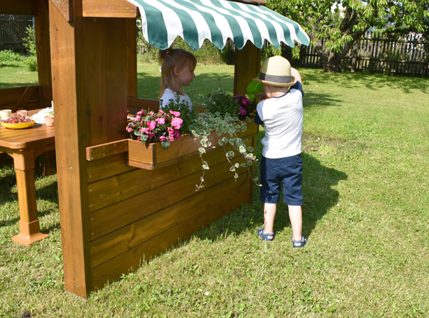 KUĆA ZA IGRU NA OTVORENOM