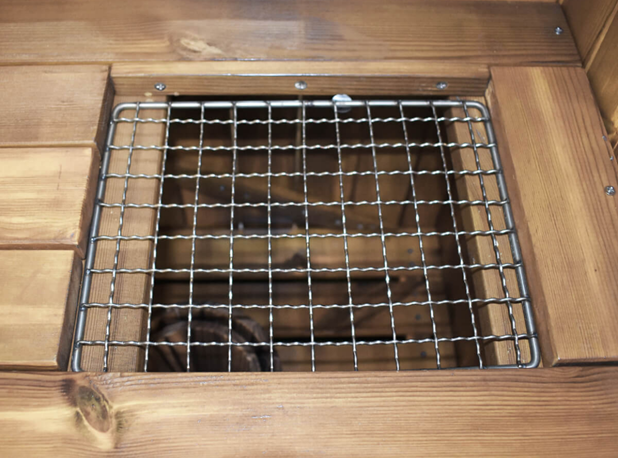 PRODAJNI ŠTAND ZA IGRU NA OTVORENOM