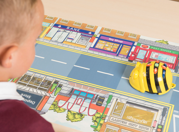 BEE BOT PODLOGA ULICA