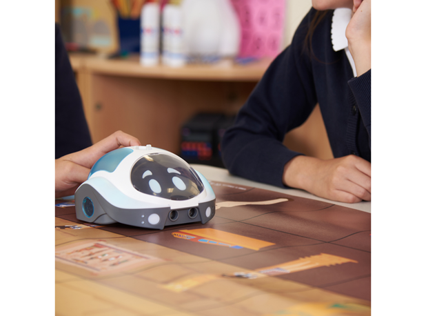 LOTI BOT ROBOT ZA KODIRANJE
