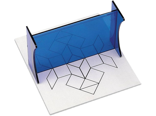 TRANSPARENTNO GEOMETRIJSKO OGLEDALO