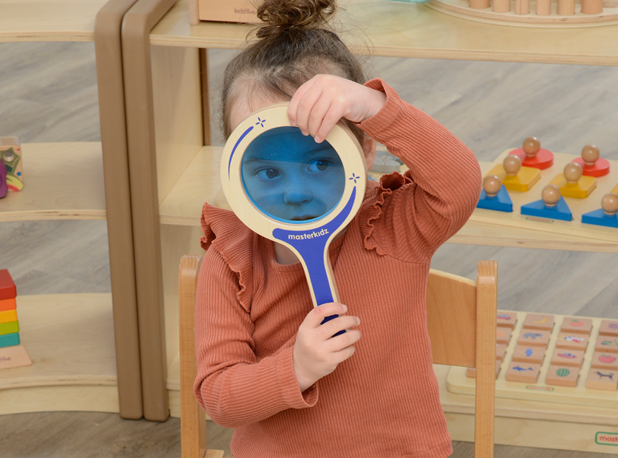 DRŠKE U BOJI I POVEĆALO, 5 elem.