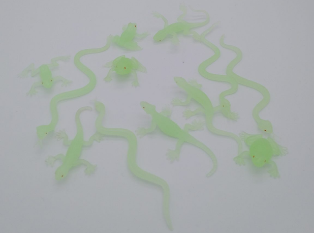 UV STISKAJUĆE ŽIVOTINJE, 12 kom