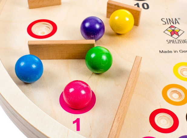 IGRA SPRETNOSTI KRUG S KUGLICAMA