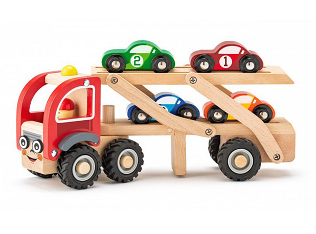 KAMION S TRKAĆIM AUTIMA-DRVENI